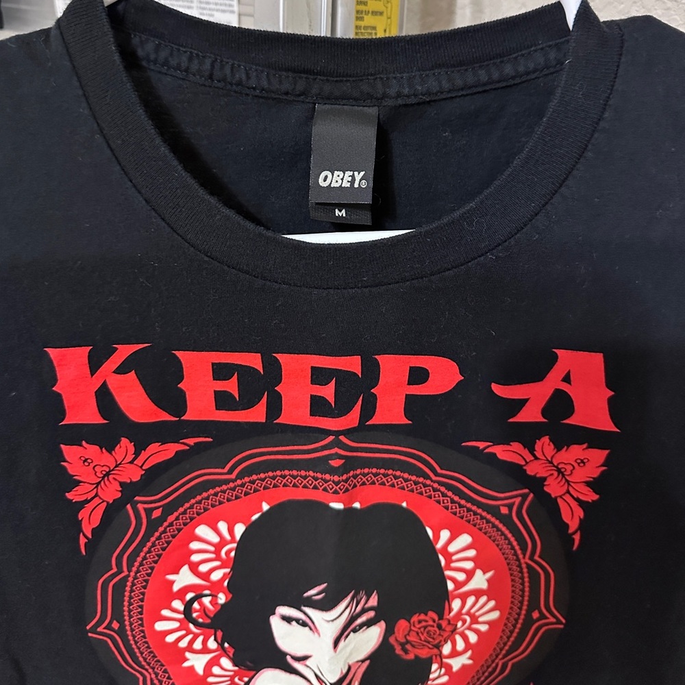 Obey Tee - Picture 2 of 3
